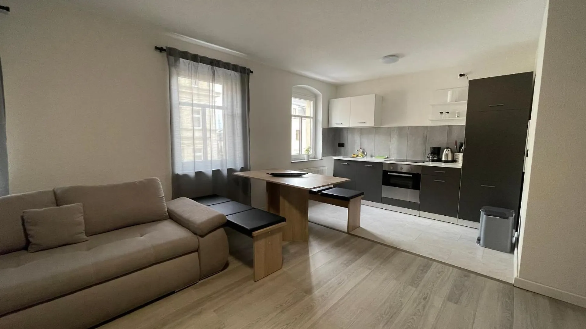 Apartment Buergerstrasse 47 60Q.M Dresden