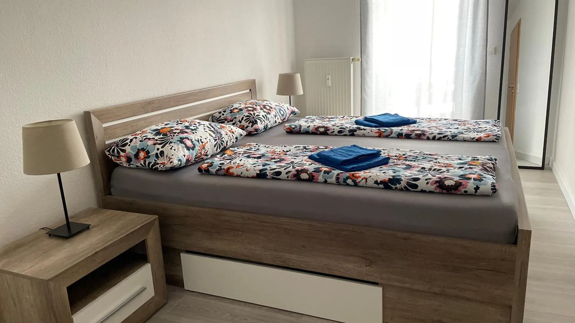 Apartment Buergerstrasse 47 60Q.M Drážďany Německo